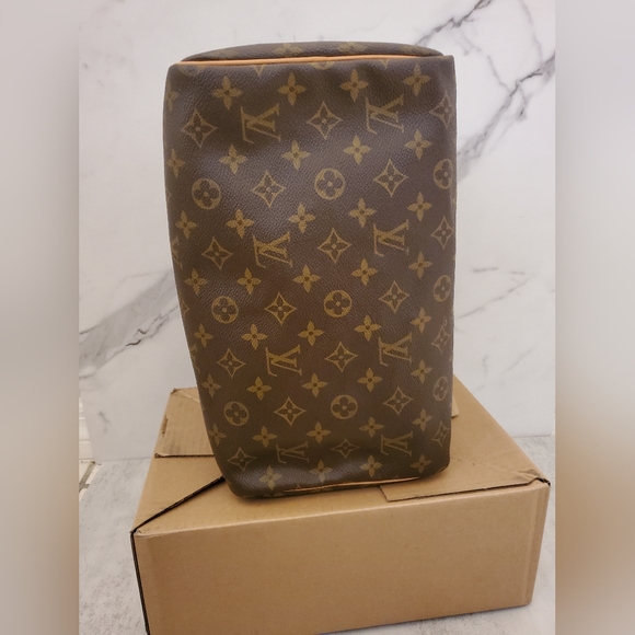 Authentic Louis Vuitton Speedy 30 - Picture 16 of 17